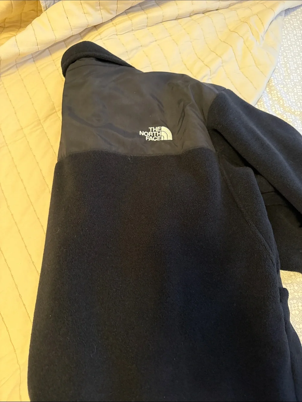 The North Face Men’s Black Fleece & Nylon Panel Jacket